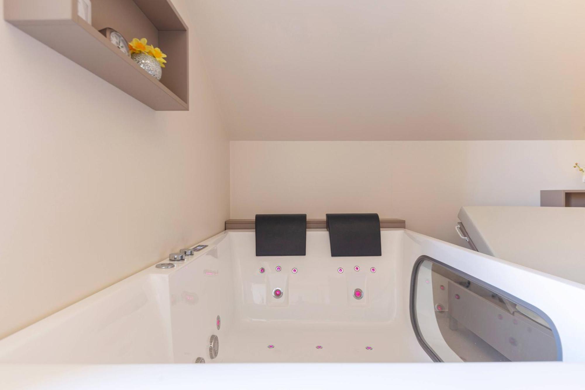 Rooms S Center Slovenske Konjice Exterior photo